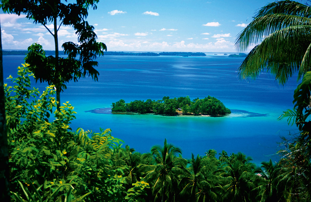 Yachting safari – The Marovo lagoon in the Solomon Islands