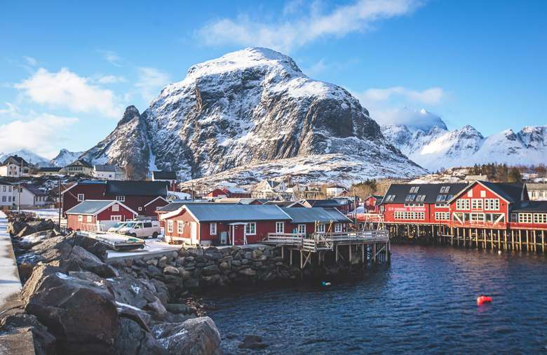 Autumn escapes – A superyacht cruising the Norwegian Fjords