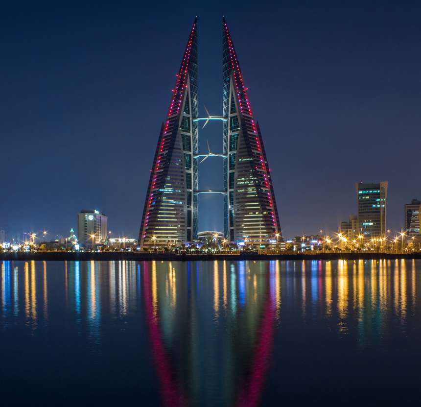 visiting Bahrain – The Manama City skyline